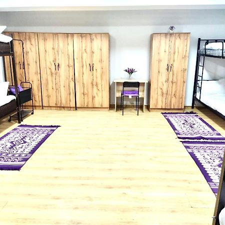 Like Home Hostel Na Timiryazeva Almaty Luaran gambar