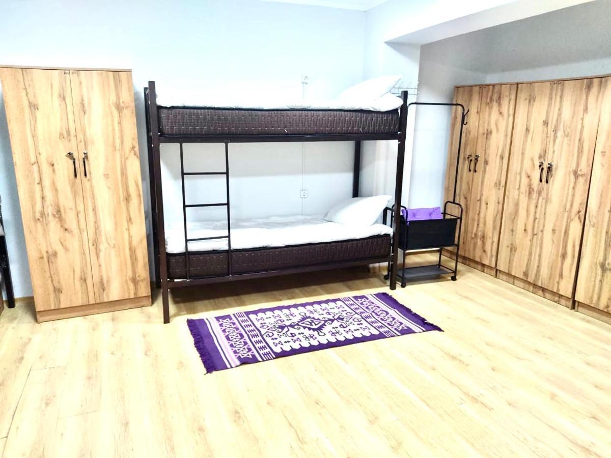 Like Home Hostel Na Timiryazeva Almaty Luaran gambar